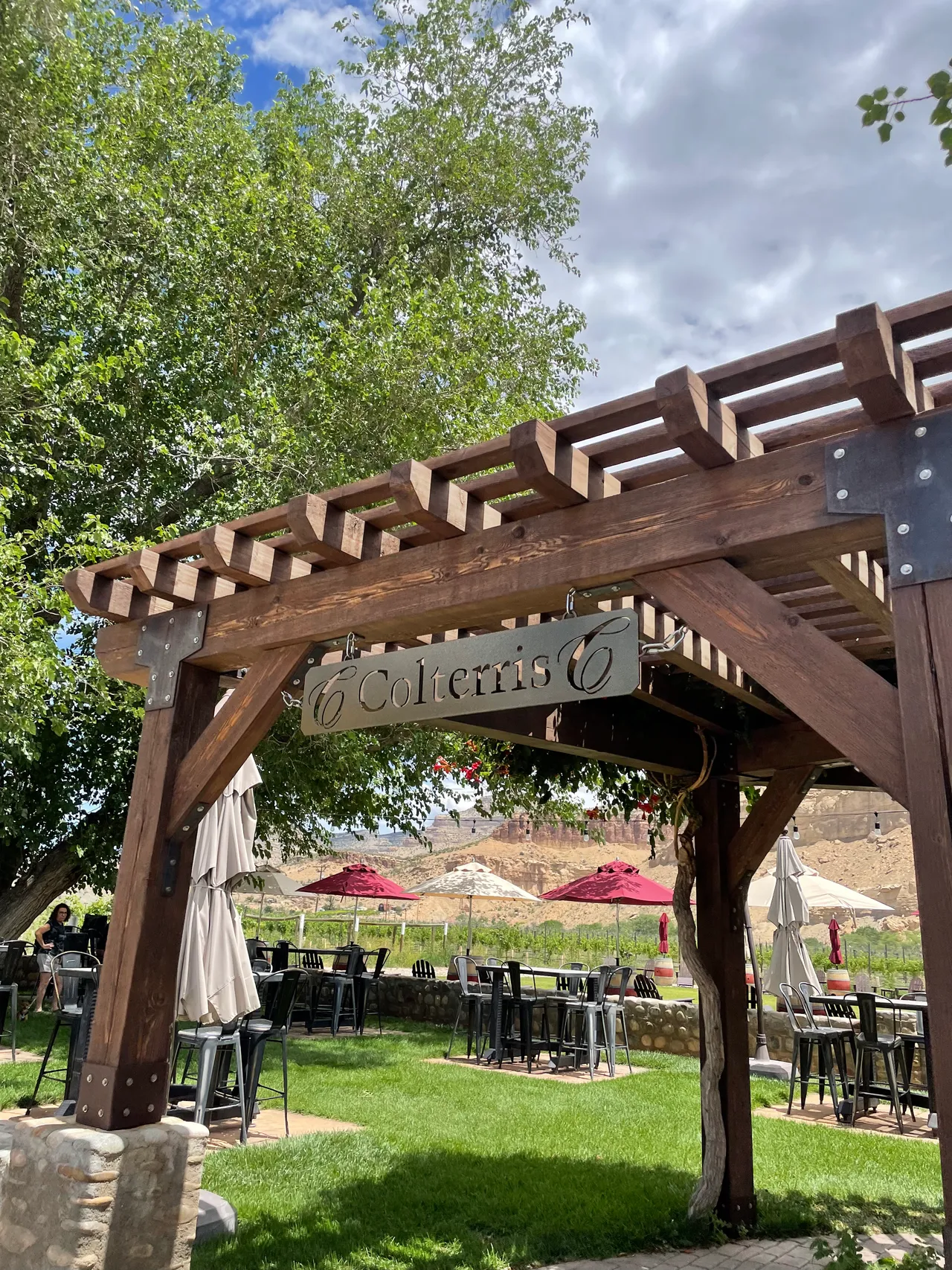 palisade winery on a sunny day