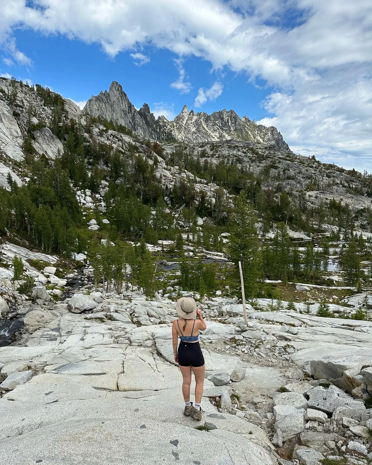 a girl hiking at the enchantments hike