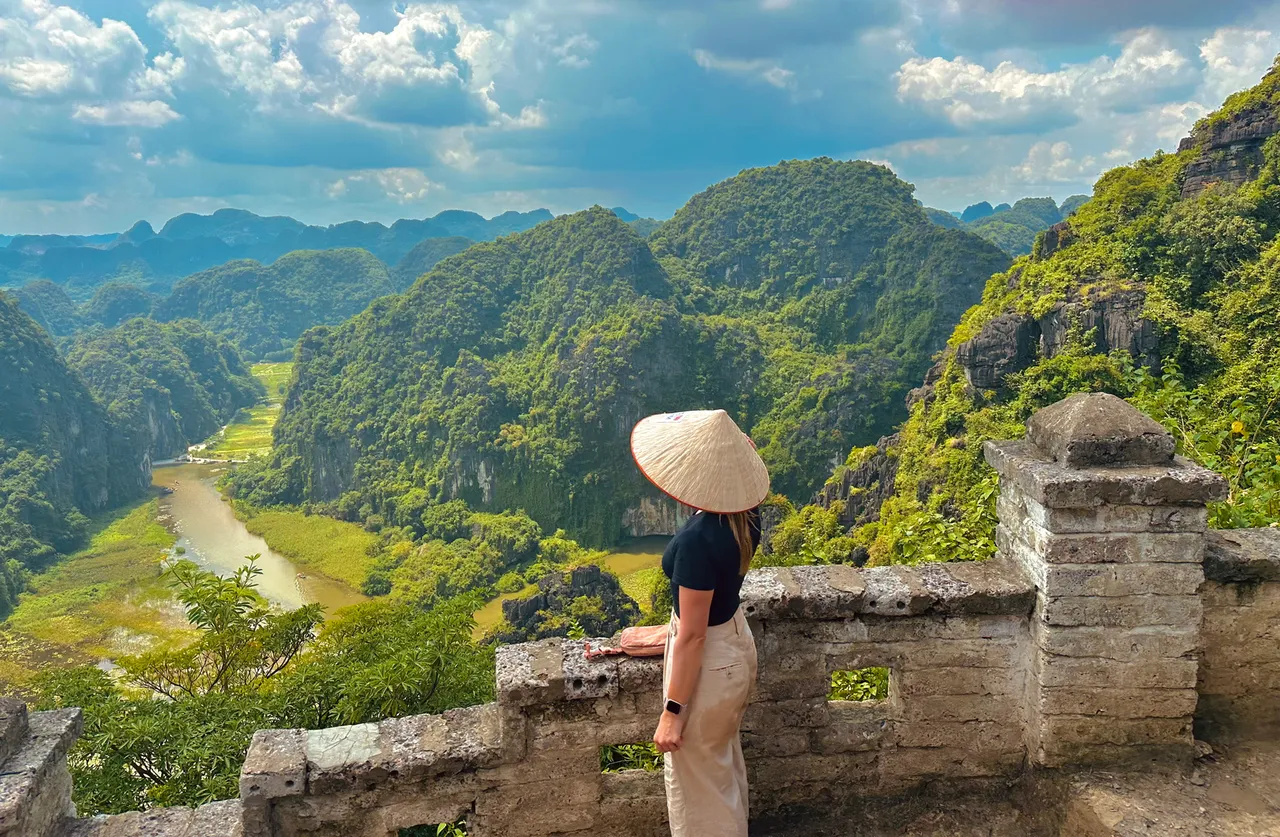 Girl looking at the view in Nihn Binh