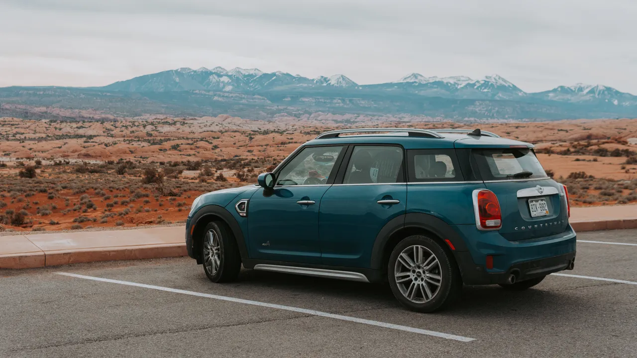 mini cooper countryman in arches national park